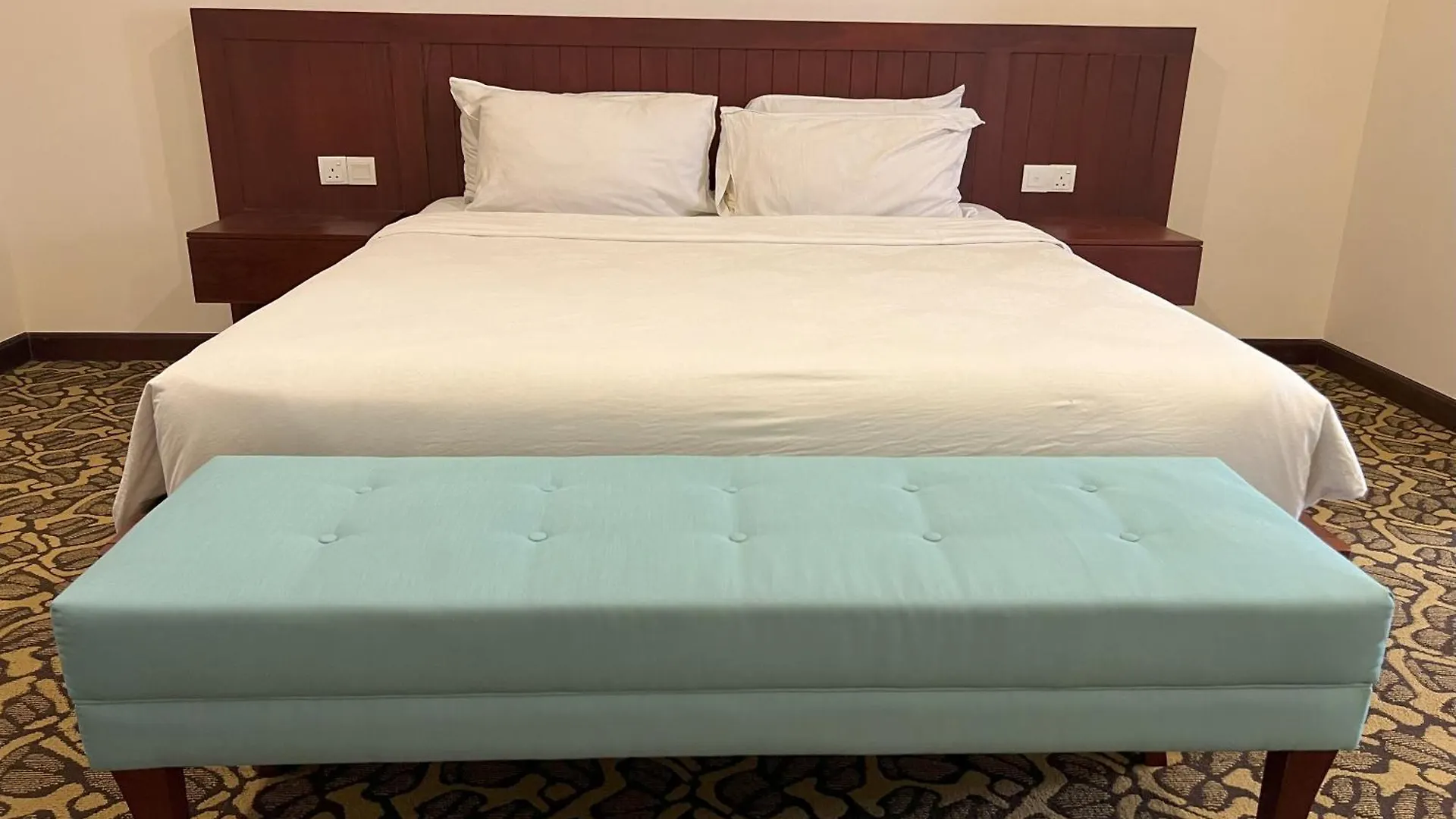 Jom At Deriviera Self Check-In Hotel Malacca